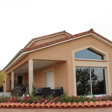 לינה וארוחת בוקר Le Clos Des Malezolles 3*